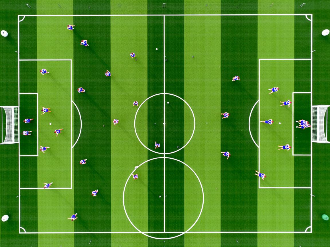 九游娱乐app-中国女篮教练组强调攻防平衡 强化协同意识，中国女篮教练员